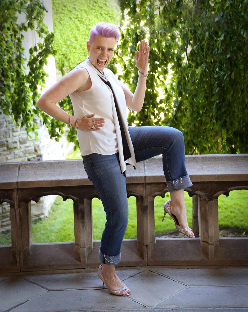 Shannon Coates karate chop Shannon Coates karate chop